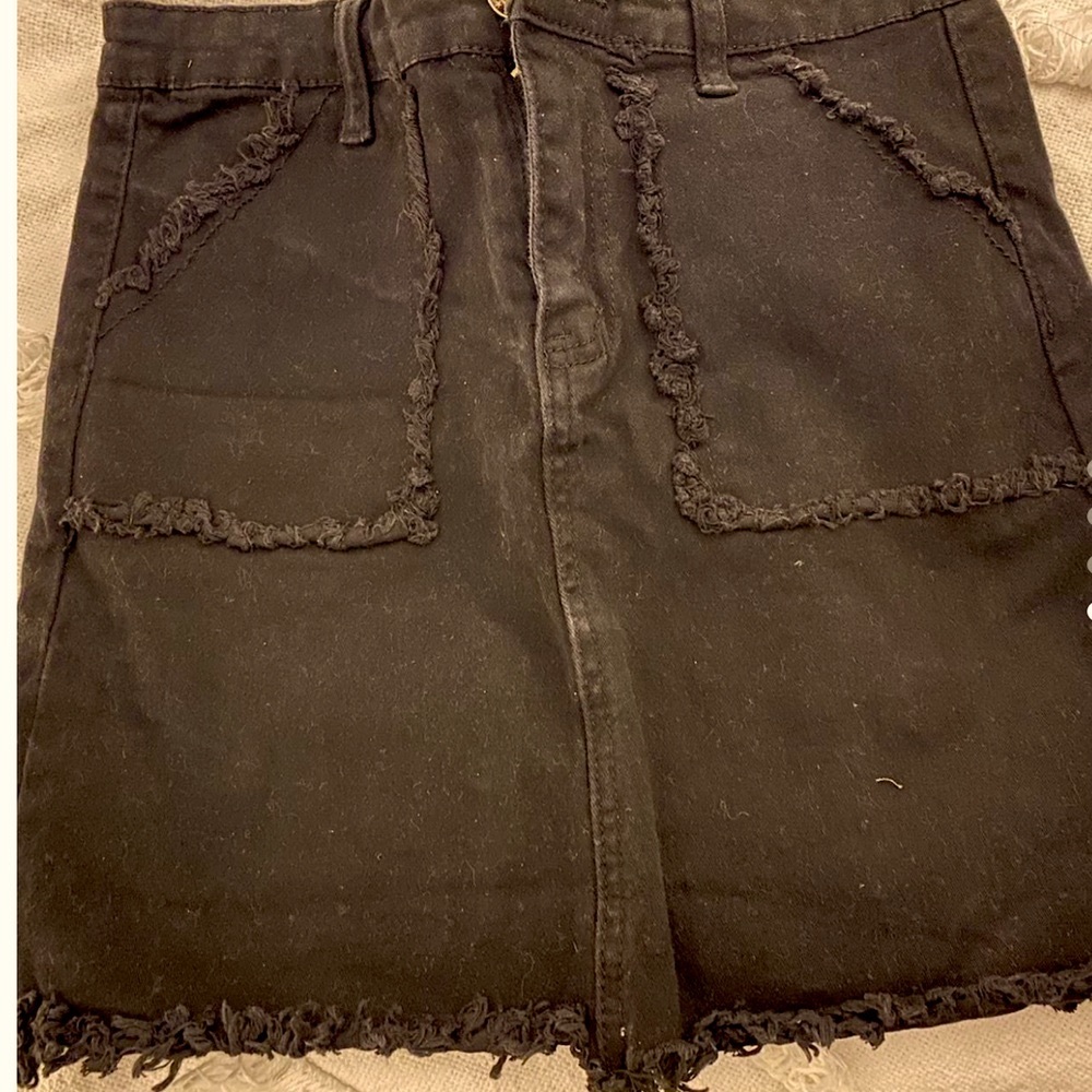 Stretchy denim mini skirt